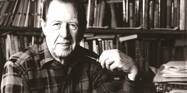 #bornonthisdaysaid #raymondwilliams
“To be truly radical is to make hope possible rather than despair inevitable.”
Raymond Williams - Welsh writer and academic
#botd #31stAugust
