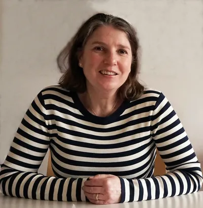 DutchMyositis's tweet image. Bent u een #revalidatie professional en benieuwd hoe u patiënten kunt betrekken in uw onderzoek?

Ons lid Ingrid de Groot vertelt hoe u dit doet op een gelijkwaardige manier en vanuit patiëntenperspectief, met voorbeelden uit het @OMERACT initiatief voor patiënten met #myositis🙏