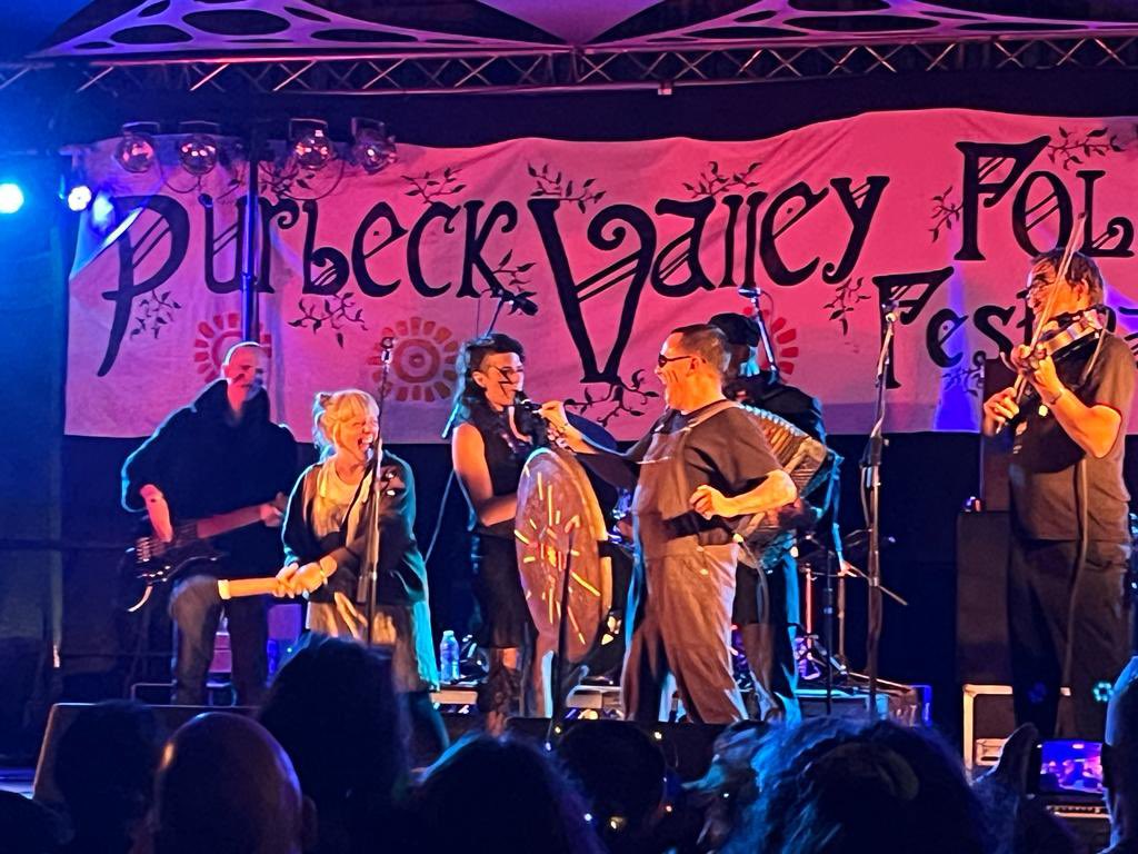 TheDestroyers's tweet image. ☀️@PurbeckFolk Fest,you rocked our world!
💜 Thank-you all so much-it was our last date of the #summerfestival season &amp;amp; what a belter to finish on with so many awesome memories!
Stay tuned as we head into the autumn &amp;amp; we’ll see you out there for more dancing &amp;amp; funtimes very soon!