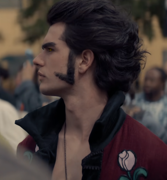 inpolariis's tweet photo. YOUNG MIHAWK LOOKS SO HANDSOME 😩🙏✨ https://t.co/aVH1m7moz1