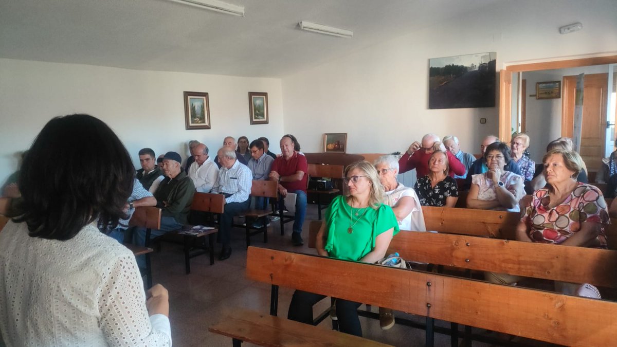 ✅ Gran acogida en la primera jornada nacional de nuestro programa formativo "El Futuro está en tus Manos" con <a href="/MariaAlonso_Mar/">María Alonso Martín</a> 🔝Hoy en Las Berlanas  con mucha #formación que aportar  💪

#PAC #Emprendimiento #TitularidadCompartida #Innovación #MujerRural #MundoRural #Formación