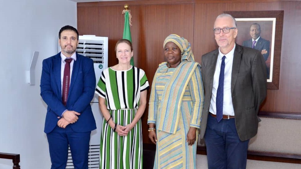 Un grand honneur et plaisir d'échanger avec la Vice-présidente de la République 🇧🇯<a href="/MCTalata/">Mariam Chabi Talata</a> sur les activités pour la promotion et l'#autonomisation des #femmes et sur l'importance de valoriser la chefferie traditionnelle féminine au #Bénin. 
#PlusFortesEnsemble #égalitédesgenres