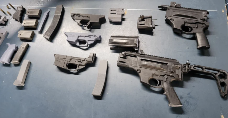 TracTerrorism's tweet photo. Police Raid Leads to the Seizure of 3D-Printed Arms (#Ghost #Guns) and the Arrest of Two in #Caparo, #Trinidad and #Tobago
Read more: https://t.co/GyTNQQDBJi https://t.co/OD5aLlUWoD