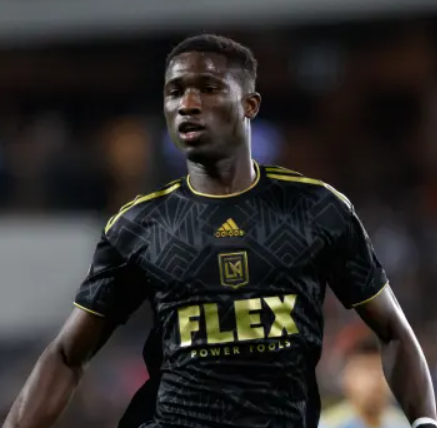 EldatodeACH's tweet photo. MAMADOU MBACKE FALL (LAFC-Major League Soccer-USA) un posible nuevo fichaje random para el Barcelona Atletic... https://t.co/Pt5zmpU09z