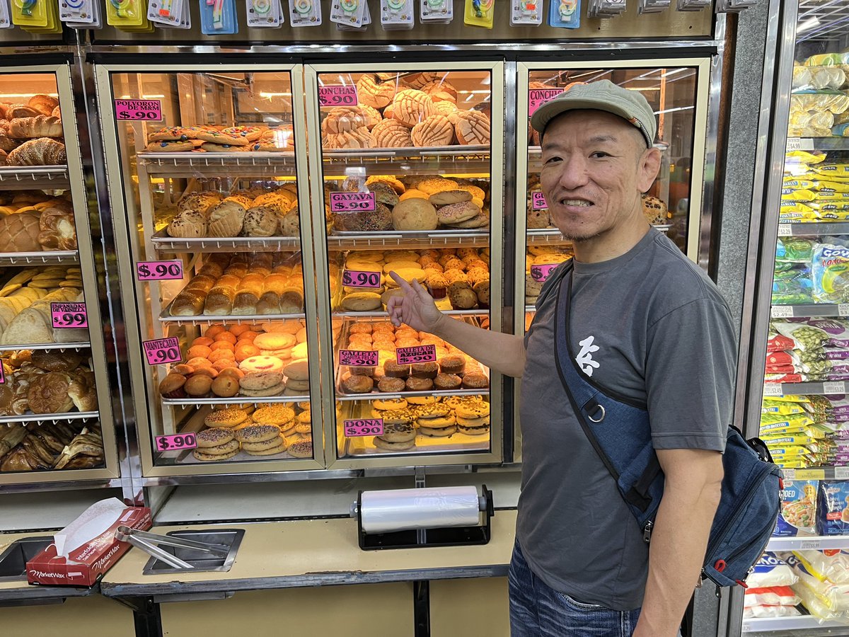 Yusuke_Shinmyo's tweet image. 初めて地元のスーパーマーケット行ってみた！

現地の人達の生活が垣間見れて良い機会になりました。

#IBJJFワールドマスター柔術選手権
#IBJJF
#WorldMaster
#ラスベガス
#LasVegas
#ガリットチュウ福島
#井賀孝
#竹井佑介