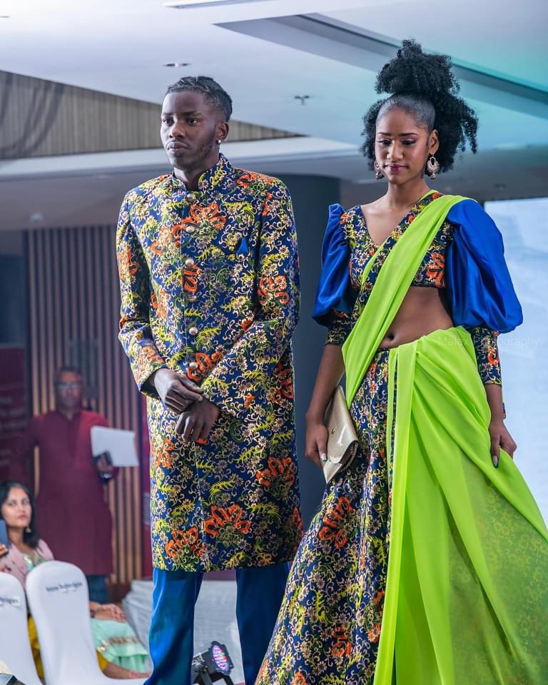 mercychez's tweet photo. 🎉 Proudly Part of "Incredible India" Fashion Show! 🇮🇳👑
Embarking on an incredible journey through the "Chitenge Royalty: A Fusion of Cultures" collection. 🌍✨ The regal charm of Indian fashion meets the bold Chitenge prints in a celebration of unity in diversity. https://t.co/fTNsFvx2nR