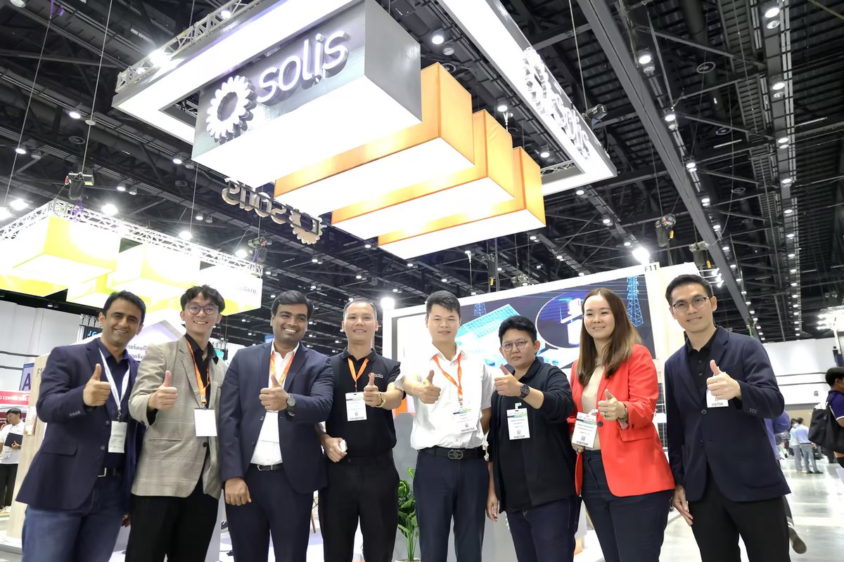 Solis_Inverters's tweet photo. #SolisExpo in #Thailand We're thrilled to showcase our latest innovations at #AseanSustainableEnergyWeek in #Bangkok. Catch the spotlight on our standout performers: the ๐๐-๐๐๐๐๐๐-๐-๐๐๐ hybrid inverter and the ๐๐จ๐ฅ๐ข๐ฌ-๐๐๐๐-๐๐๐-๐๐-๐๐๐๐ variant.
While the former is crafted for ๐๐ง๐๐ซ๐ ๐ฒ ๐ฌ๐ญ๐จ๐ซ๐๐ ๐ applications, the latter is tailored to elevate ๐ฎ๐ญ๐ข๐ฅ๐ข๐ญ๐ฒ-๐ฌ๐๐๐ฅ๐ projects. These innovations not only boost energy efficiency but also fortify your power supply. During the expo, we are honored to have the Secretary of Power visit the #Solis booth, witnessing our efforts for a greener future in Thailand.
Join us at booth ๐
๐๐ to dive deep into the intricacies of our inverters. Reliable, Bankable, and Local!
Solis: World 3rd Largest PV Inverter Manufacturer ๐
#Expo #Exhibition #Solisinverter #Inverter #Hybridinverter #Energystorage #solarenergy #smartenergy #cleanenergy #energytransition #energystorage