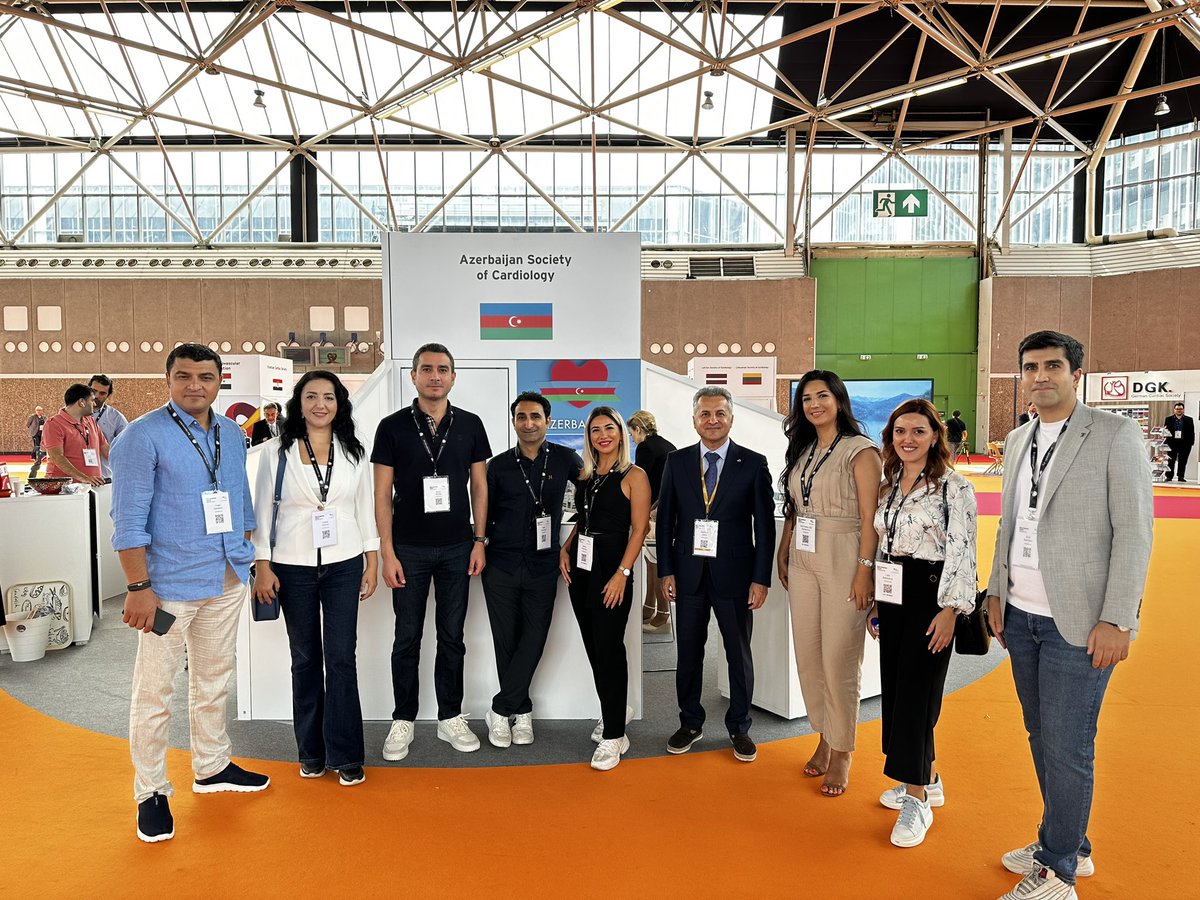 Bu günlərdə Avropa Kardiologiya Cəmiyyətinin növbəti illik kongresi yekunlaşdı.İlk dəfə olaraq ən böyük say ilə təmsil olunaraq Azərbaycan Kardiologiya Cəmiyyətinin  stendi ön sıralarda görüldü
#esccongress #akc #tkd #newguidelines #escnews #lipidişçiqrupu #hfa #cardioncology