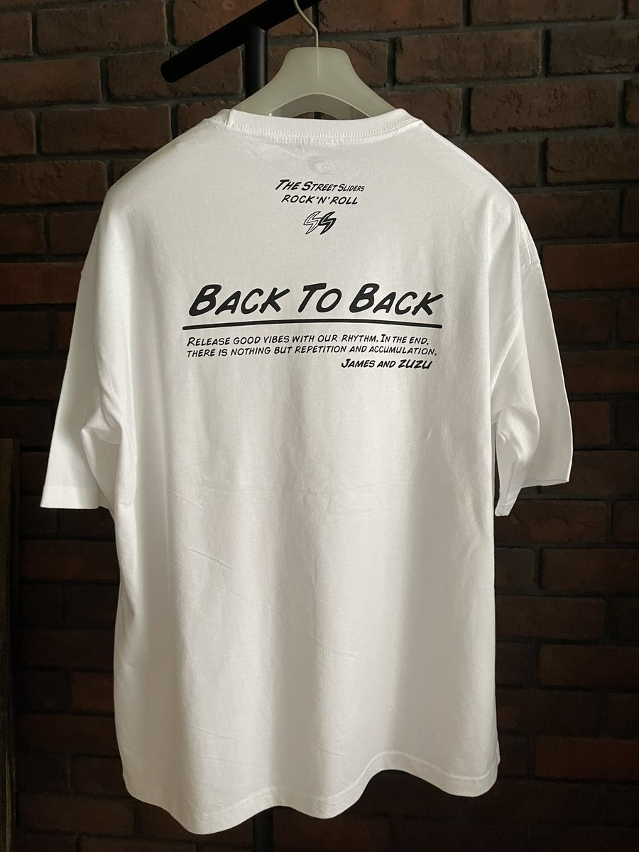 #TheStreetSliders TOUR 2023
『ROCK‘N’ROLL』
９月１日（金曜日）よりスタート！

最初で最後？
JAMES＆ZUZU 最強リズム隊Ｔシャツを作りました！
110107.com/TSS_TOUR_goods

#スライダーズ