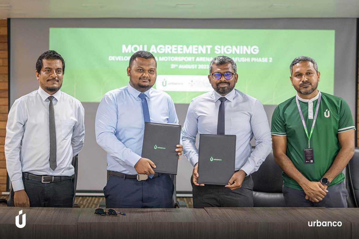 hdcmaldives's tweet photo. ދިވެހިރާއްޖޭގައި މޮޓޯ ސްޕޯޓްސް އަށް ލޯބިކުރާ ފަރާތްތަކަށް ފޯރިގަދަ ޚަބަރެއް! އަރބަންކޯއިން ޔޫތް މިނިސްޓްރީ އާއި އެކު ތިލަފުށީގައި މޮޓޯރ ސްޕޯރްޓްސް އެރީނާއެއް ތަރައްގީކުރުމަށް ބޭނުންވާ ބިން ހަމަޖައްސާ އެކަމުގެ އެއްބަސްވުމެއްގައި ސޮއިކޮށްފި. ތިލަފުށި ފޭސް 2 އިން ދޫކުރާ 10 ހެކްޓަރުގެ ބިމާއެކު މި މަޝްރޫއުގެ މަގުސަދަކީ ޒުވާނުންނަށް، އެކަށޭނެ ސަރަހައްދެއް މޮޓޯރ ސްޕޯރޓްސް އަށް ތަރައްގީކުރެވިފައި ނުވާތީ ދިމާވާ ދަތިތަކަށް ހައްލެއް ހޯދަދިނުން.

#SupportingCommunities 
#WithUrbanco