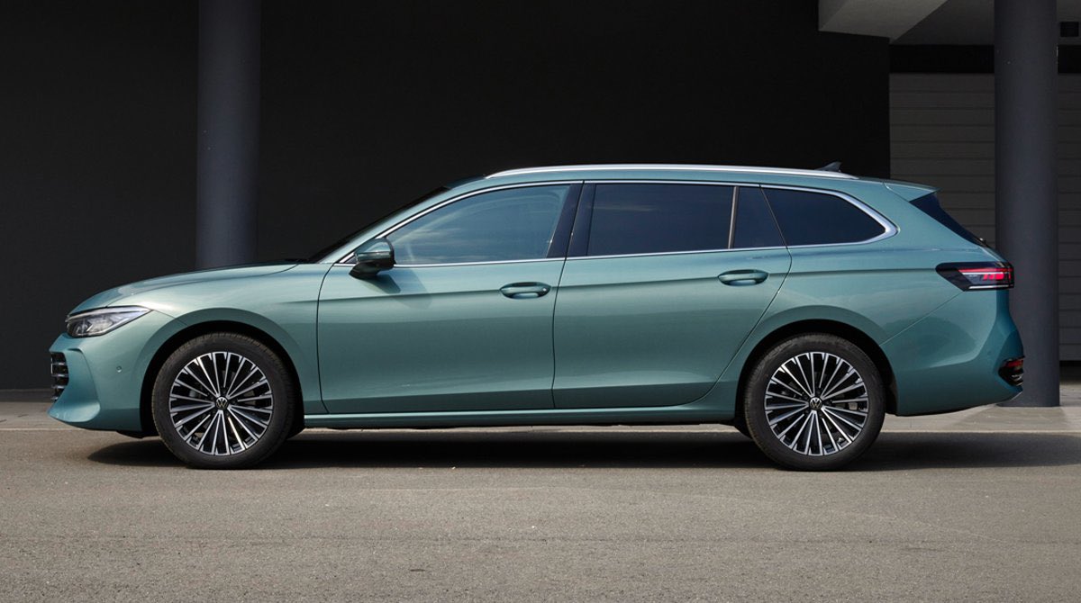 InjectorPodcast's tweet photo. Новий Volkswagen Passat!

🔥 Оновлений дизайн екстер'єру!
🔥 Оновлений інтер'єр з 15-дюймовим сенсорним екраном!
Доступні бензинові, дизельні, м'яко-гібридні та плагін-гібриди!

Оцініть новий Passat за 10-бальною шкалою нижче! https://t.co/xtQIH1q6la