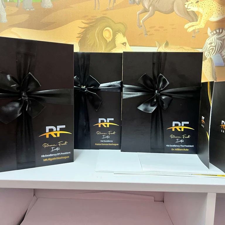 EMCreativeKE's tweet image. Check out these amazing design &amp;amp; print work for Rhema Feast 2023 Gift boxes and invites!!🔥

#design #graphicdesign #printanddesign #printshop