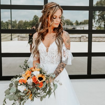 Bai_Nicholee's tweet photo. Bro. My husband… he married a HAWT ass wife 😜#NewProfilePic https://t.co/972LUgUO51