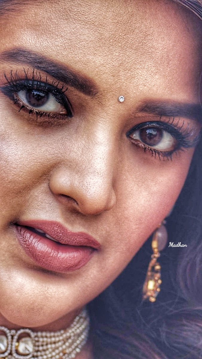 #nidhiagarwal close up face 💋💋💋