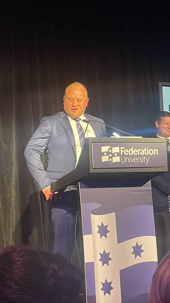 WOOHOO! The Nevett Wilkinson Frawley Large Business Award goes to Ferndale Foods Australia! #BallBEA2023.