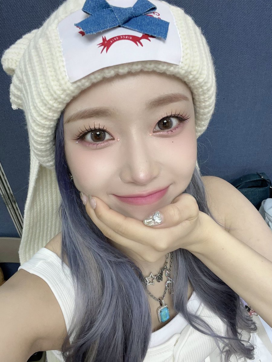 c0ng_614's tweet photo. 한 활동 안에
-금발
-은발
-보라
-갈발
다 보여주는 아이돌
: 스테이씨 수민🐰 https://t.co/ssRcz67E0D