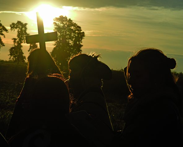 Amb l'inici d'un nou curs, us proposo que recordem que la missió d'evangelització correspon a tots els membres de l'Església i no només als ministres ordenats. Que santa Maria, estrella de l’evangelització ens hi ajudi.

#CartaDominical
acortar.link/97SLd2