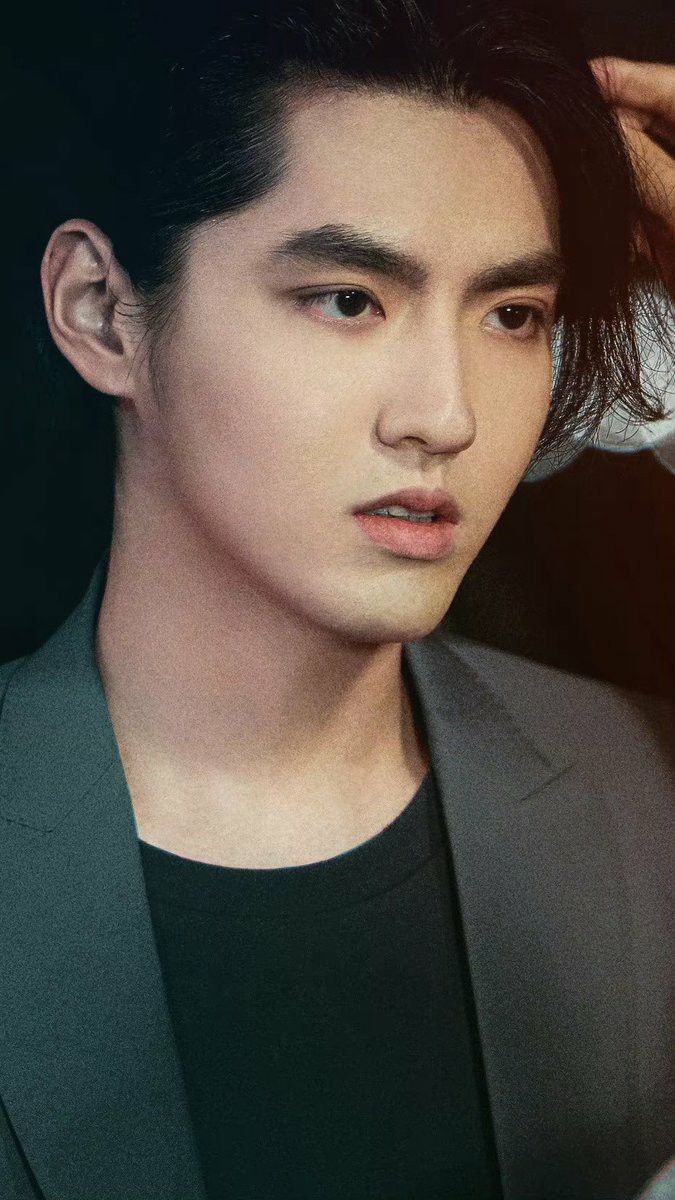 ambokriswu's tweet photo. خیلی زیباست خیلی خیلی 

♡KrisWu♡
#KrisWu #WuYifan #AlwaysWithKrisWu https://t.co/NPq8kdGCKz