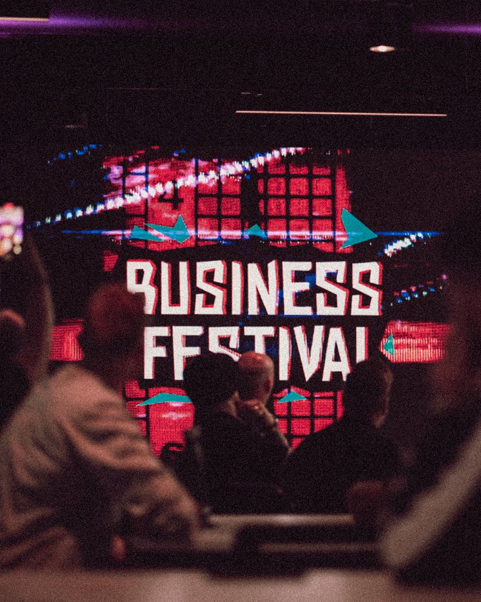 Olimme Business Festivaleilla Helsingissä! Kojun Jenni ja Matias avasivat päivän VIP-tilaisuudessa kertomalla Porisuhdeneuvojan tarinaa yhteistyössä <a href="/Porikaupunki/">Porin kaupunki</a>:n kanssa. 

Päivään mahtui paljon hienoja puheenvuoroja ja verkostoitumista sekä illan upeat venetsialaiset. 🙌