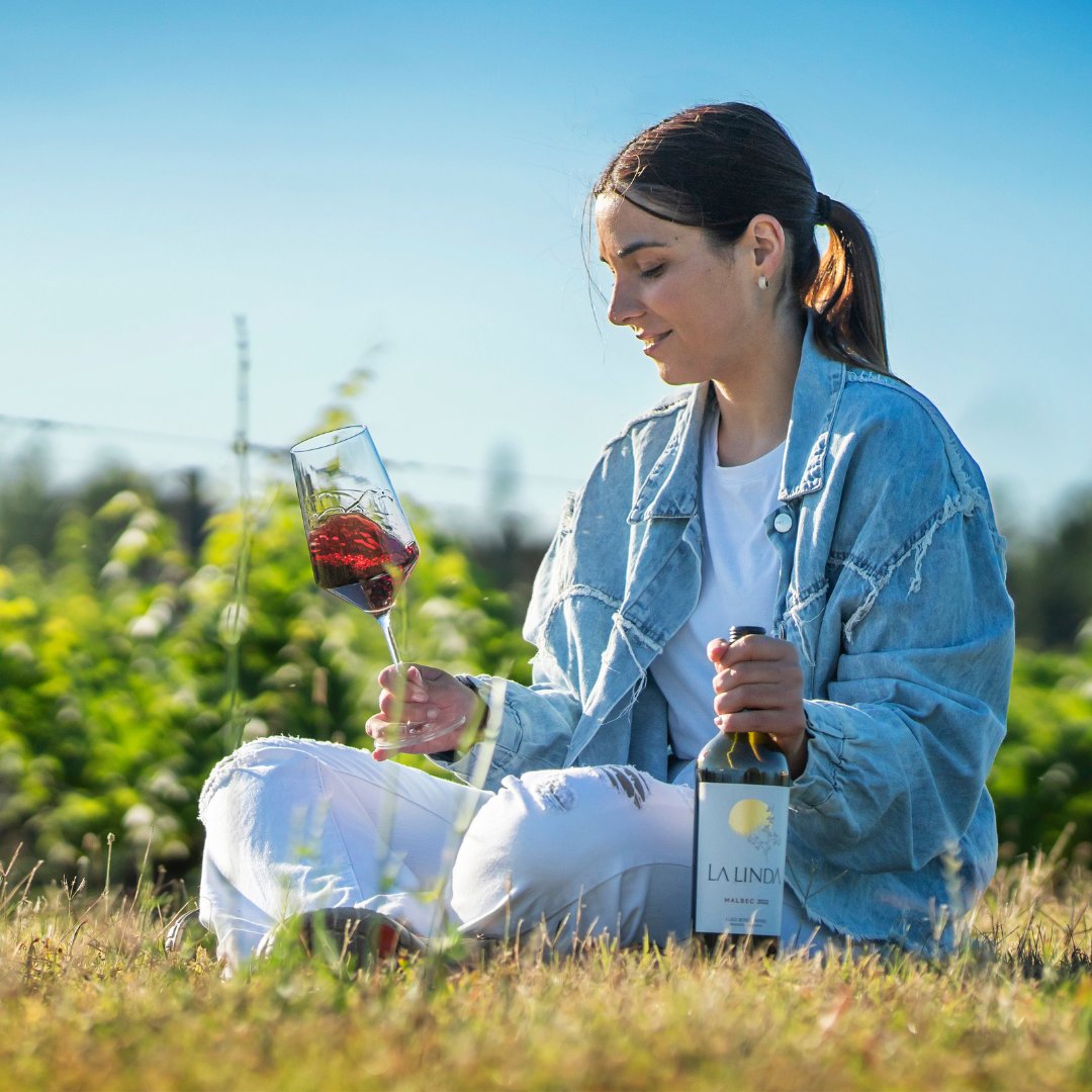 We recently spoke with winemaker María Belén Rodriguez, the talent behind the beloved La Linda wines from Bodega Luigi Bosca. Click the link in our bio to read the full interview.

#bancroftwines