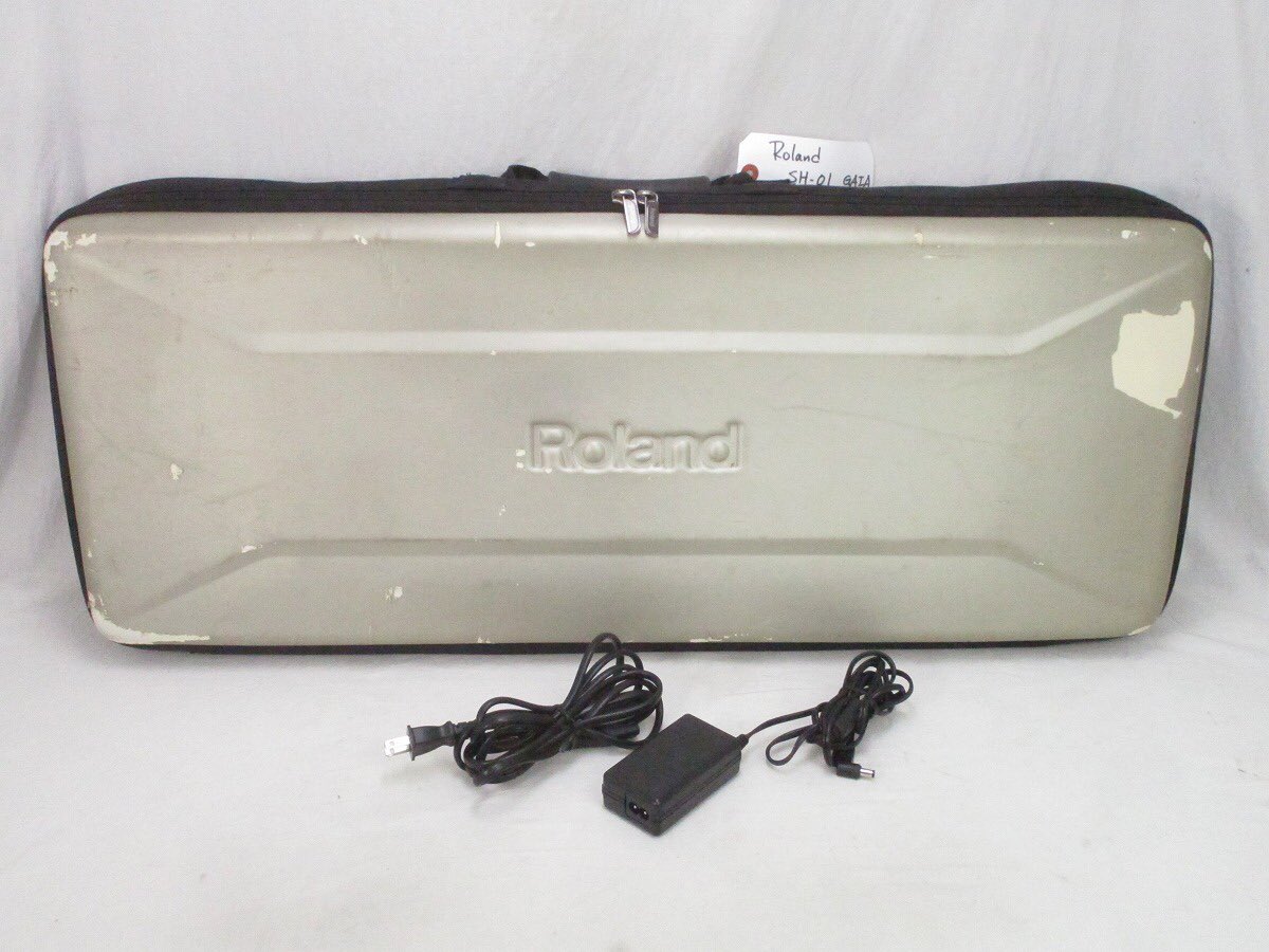 ishibashi_yoko's tweet photo. 【中古】Roland / SH-01 / GAIA 

アナログモデリングシンセ。
底面のスリキズと筐体の若干の変色は有りますが、クリーニングなど調整済み。キャリングケースの表面生地にハガレが有ります。

https://t.co/RN2xnEqIwy

#キーボードマート
#シンセ
#roland
#sh01 https://t.co/GLAM1JCeJa