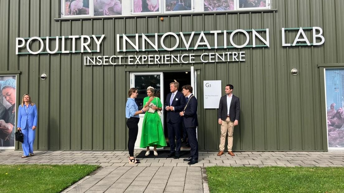 Samen met @annejosmits1 bij @poultry_ec koning en koningin ontvangen in <a href="/BarneveldInfo/">Gemeente Barneveld</a>. Ondanks het strakke programma was er ruimte voor een rondleiding en persoonlijke gesprekken met boeren en ondernemers. Waardevol! #streekbezoek #Geldersevallei