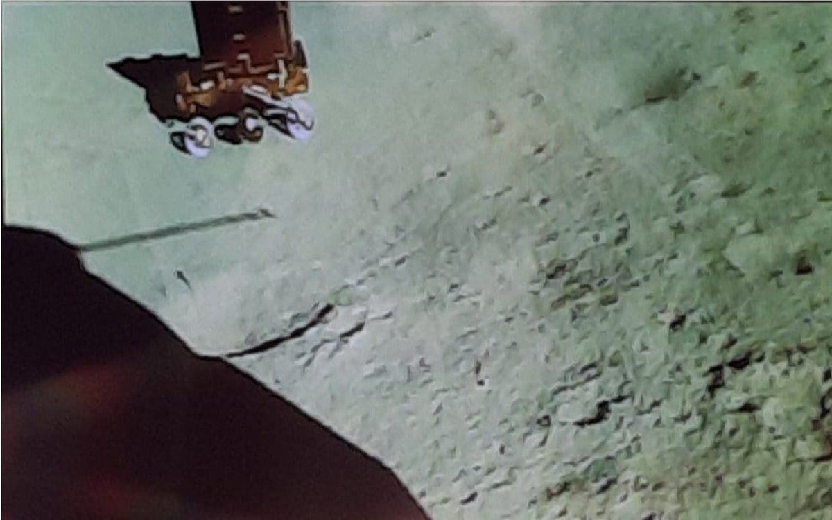Chandrayaan-3 Mission:
In-situ Scientific Experiments 

Radio Anatomy of Moon Bound Hypersensitive Ionosphere and Atmosphere - Langmuir Probe (RAMBHA-LP) payload onboard Chandrayaan-3 Lander has made first-ever measurements of the near-surface Lunar plasma environment over the