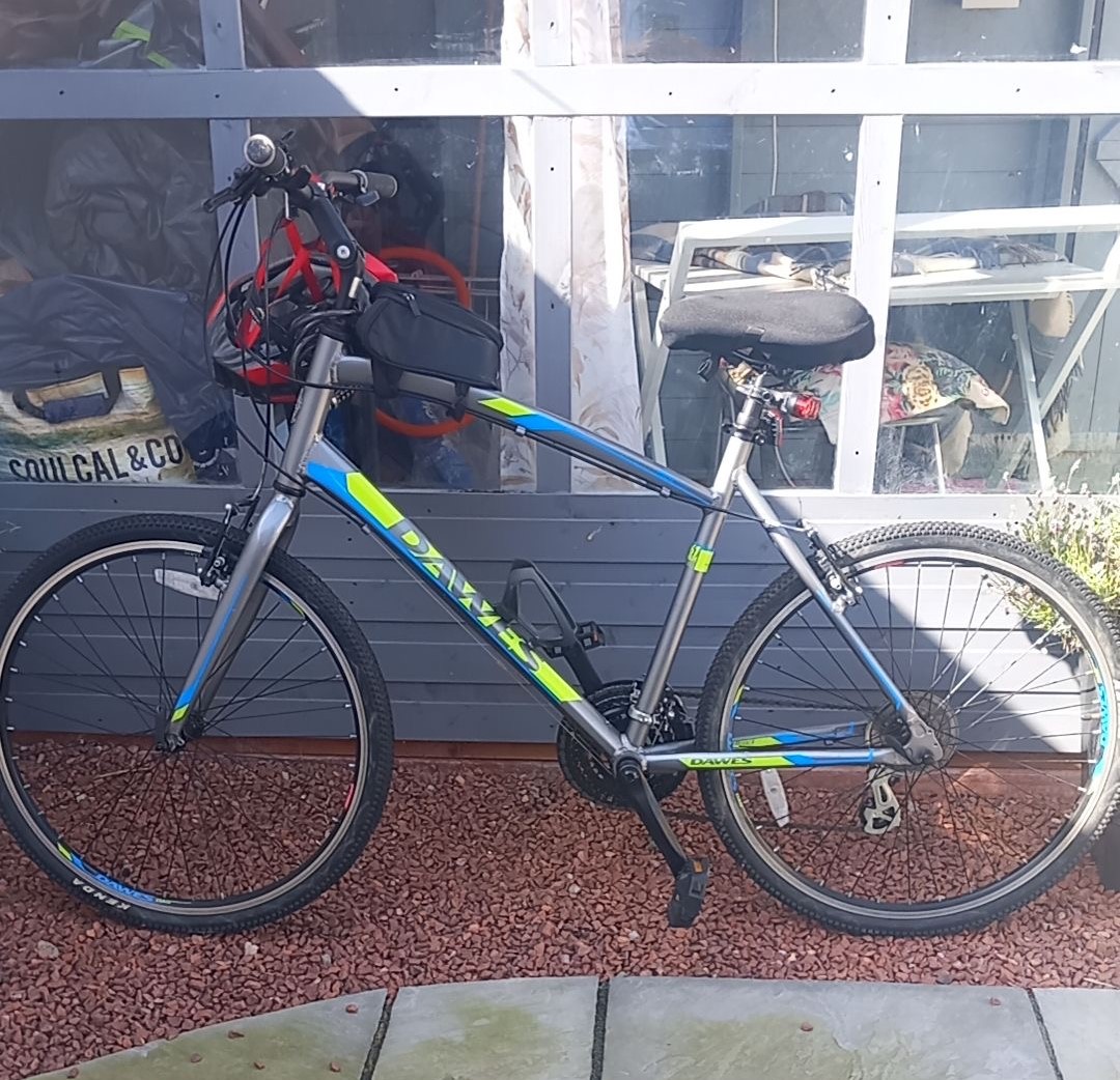 Two excellent young men, James and Liam, are cycling to 60 miles to Newcastle to raise money for Carlisle Key. They are doing the ride on the 6th September, any support would be greatly appreciated by everyone. 

localgiving.org/fundraising/cy…