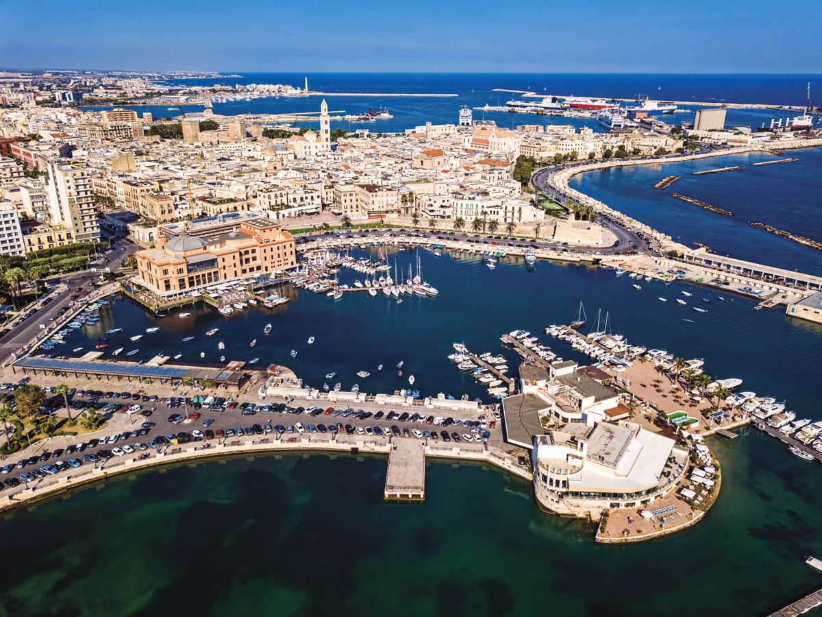 ItaliaMag's tweet photo. Great weather, endless seaside and fabulous food make Puglia a perennial favourite for home-buyers in Italy...

Discover life and property in Puglia: https://t.co/vcSXWX3mV1

#italiamoments #italy #puglia https://t.co/IDHAGNzxPR