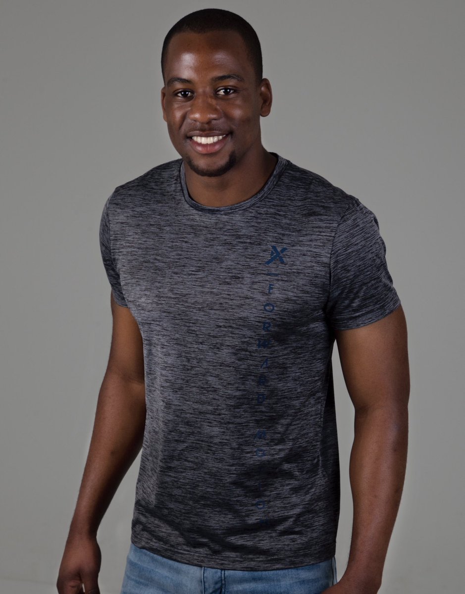 tee_bosh14's tweet photo. @MrPriceSport @MRPfashion 
#CapeTown #fashion #model. https://t.co/te1A7fmBE9
