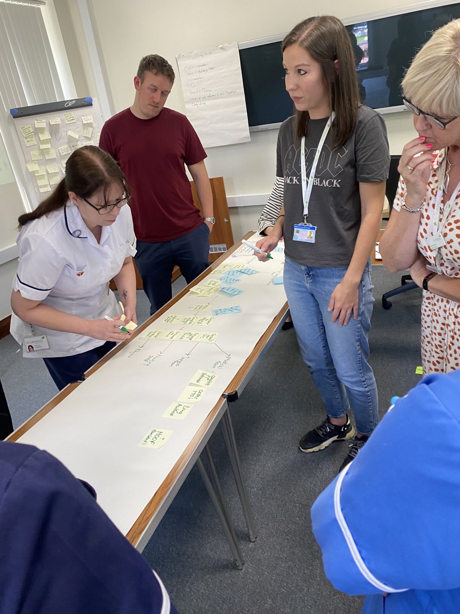 tracy earley tweet media