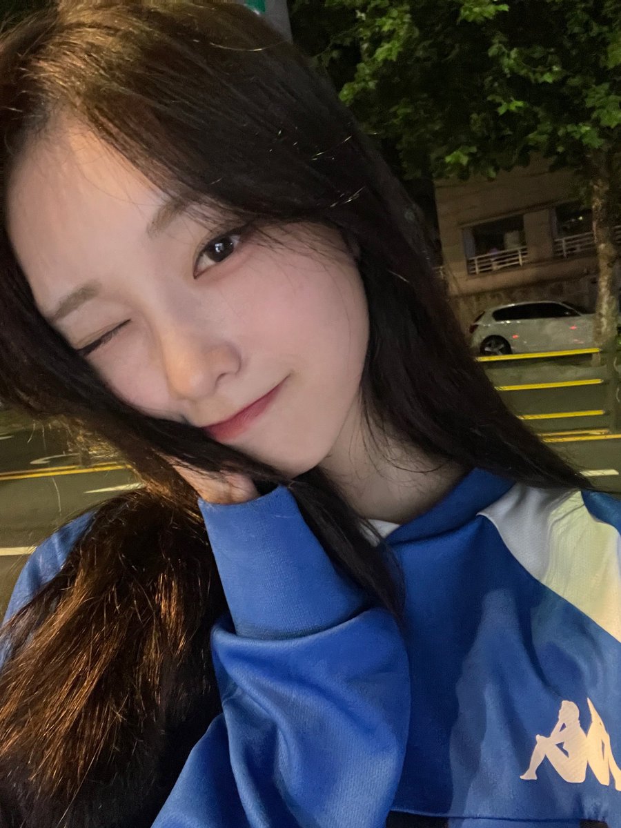 iMe_Dreamnote's tweet image. 윙크 폭탄 🩵🩵🩵😘😉😘 

#드림노트 #DreamNote #라라 #Lara