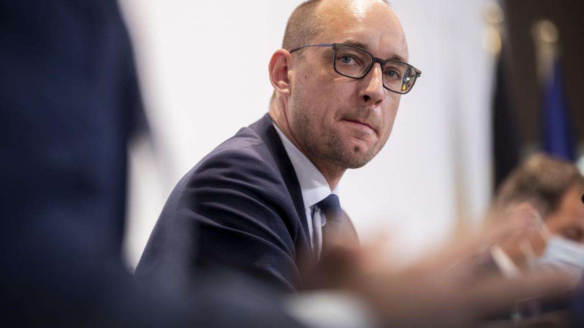 lesoir's tweet photo. Bons d’Etat à un an : le cap de 20 milliard d’euros est presque atteint https://t.co/1Mma3rBawM https://t.co/jWAoxhZa7X