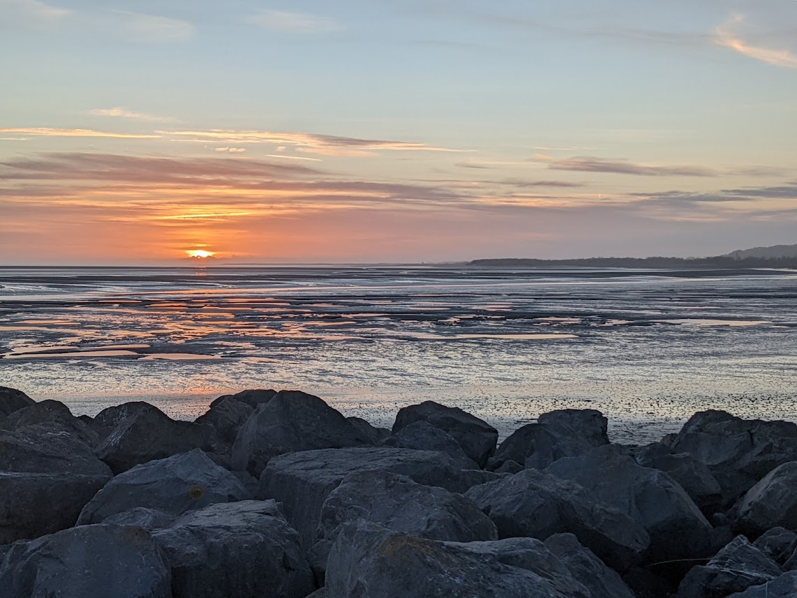 GOODBYE TO THE SUMMER WE NEVER HAD... We didn't have much of a summer this year but we still appreciate this image from local photographer Emma Shears​ showing the sunset over our beautiful coast. Thanks Emma and here's hoping for a good Autumn. #Swansea #summer #thursdaythoughts