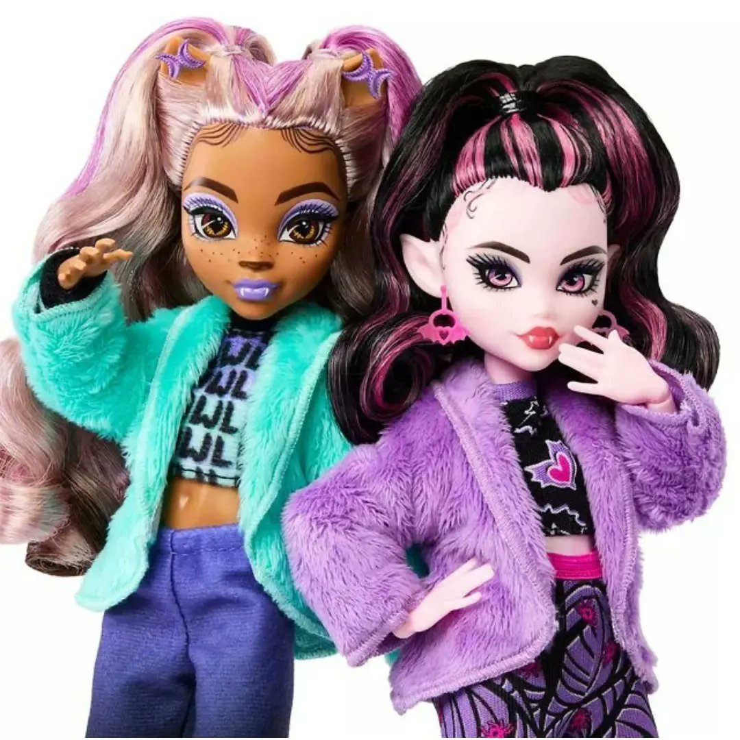 BestGhouls2022's tweet photo. The new Creepover 's Playset ☠️💜 #MonsterHigh #monsterhighg3 #mattel #dolls #barbie #draculaura #clawdeenwolf https://t.co/S8qqTNYZ68