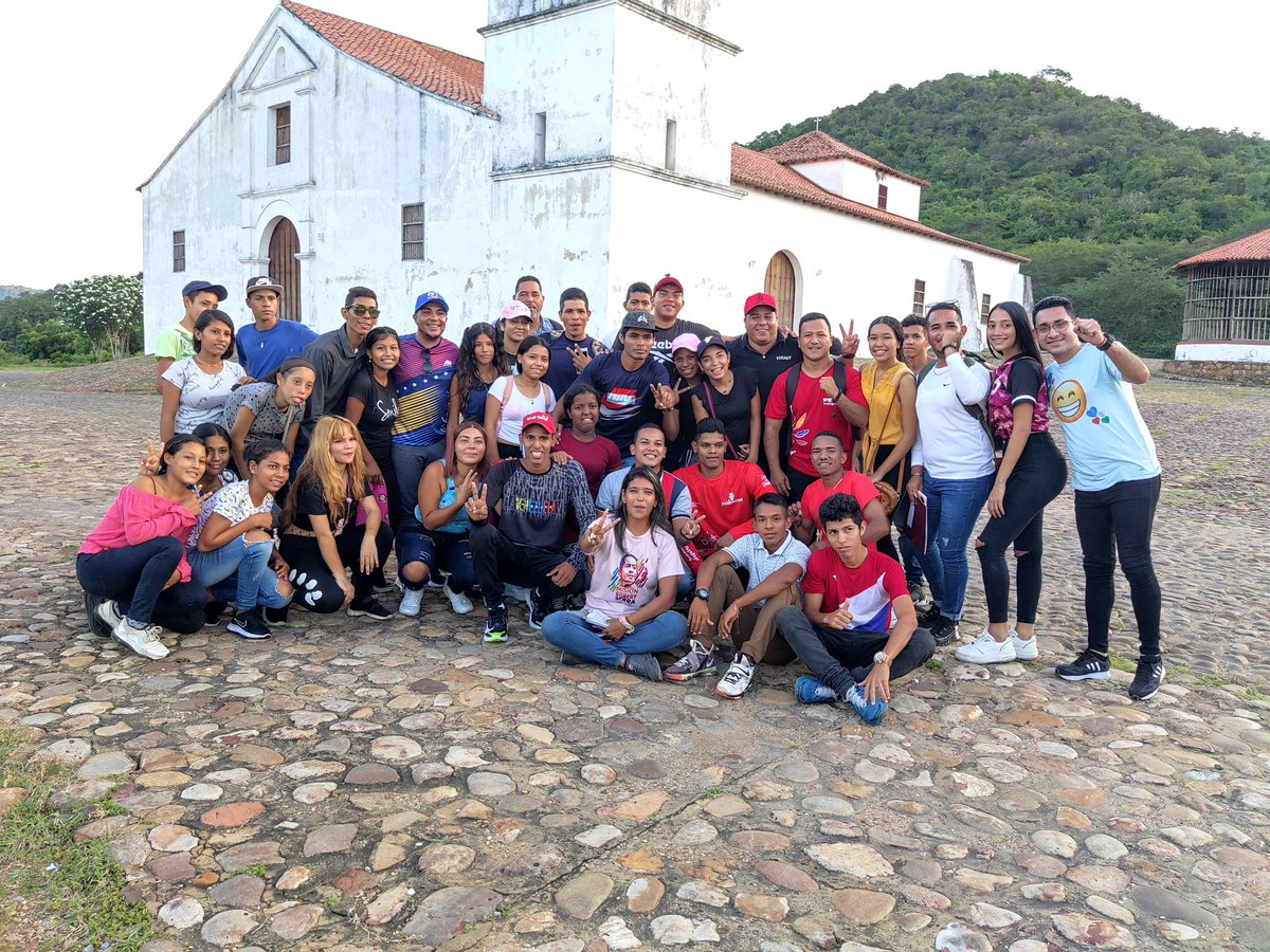 Merienda Militante con la juventud del Municipio Piritu ❤️🇻🇪

<a href="/NicolasMaduro/">Nicolás Maduro</a> 
<a href="/dcabellor/">Diosdado Cabello R</a> 
<a href="/Grecia_Jpsuv/">Grecia Colmenares</a>