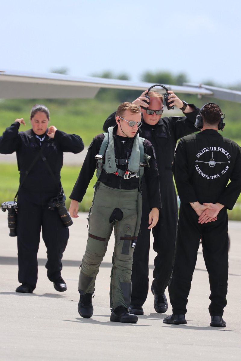 anjun2015's tweet image. 松島航空祭2023

PACAF F-16 Demonstration Team
バンタムさん

#PACAFViperDemo 
#WildWeaselDemo