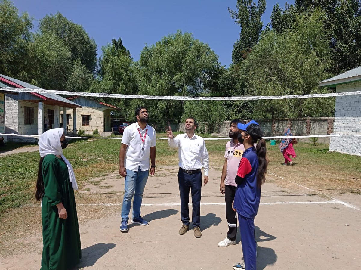 yssganderbal's tweet photo. YSS Ganderbal organized a series of colourful events in the District. Events of Volleyball and Kabaddi were conducted in Zone Kangan &amp; Hariganiwan. The participation of a large number of students depicts a strong interest for sports in the region.
@dgyssjk
@KNSKashmir https://t.co/FZkauawV70