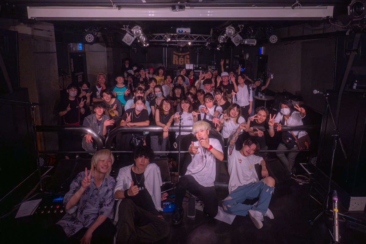 8/30@下北沢REG

NOHALA x ReG presents
「3秒後のカゲロウを追いかけて」

ご来場ありがとうございました。
次回は9/10です！

セットリスト
1. 3秒後のカゲロウ
2. クリフハンガー
3. メモリーズ
4. 花束と花火
5. Daywalker
6. Encounter
7. 青春ドランカー

Enc.
8. 3秒後のカゲロウ
9. NOHALA