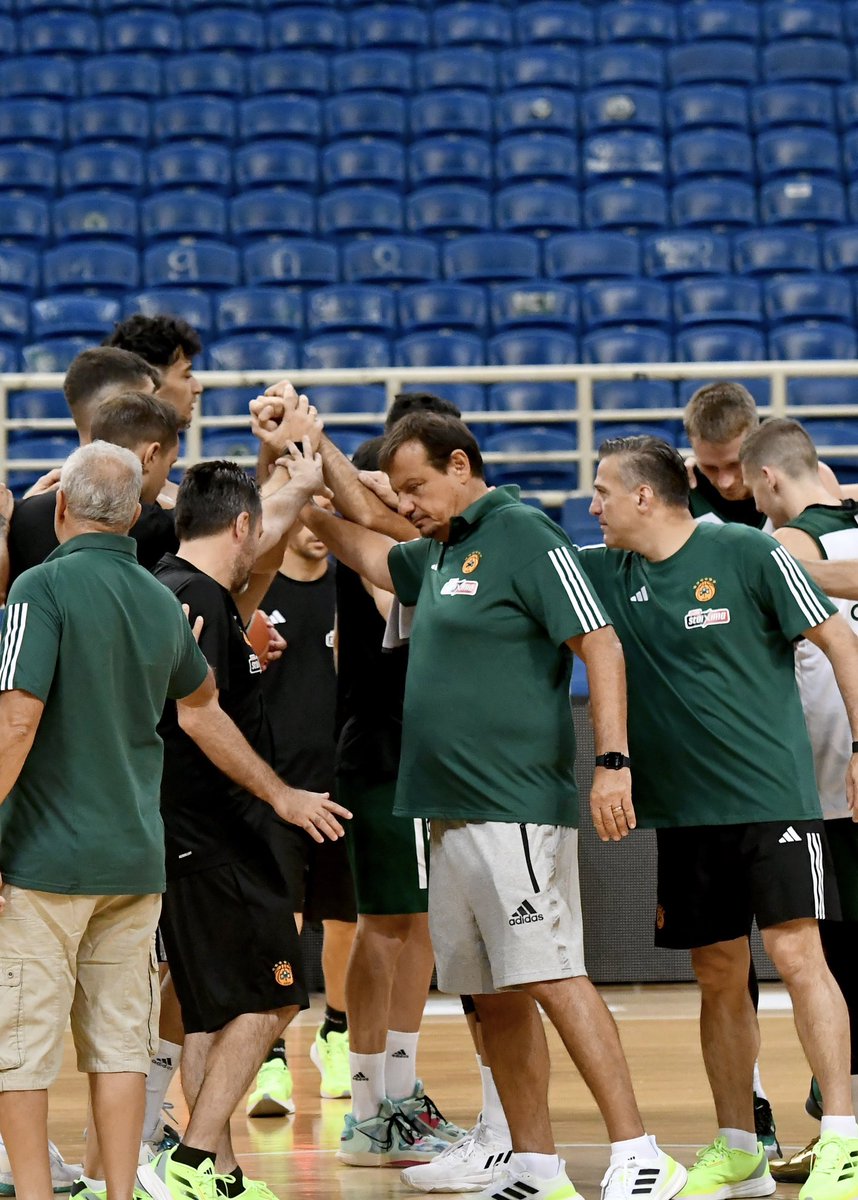 Paobcgr's tweet photo. Thursday’s morning was all green and white ☘️ 

Season 23/24 just started! ✅👌

#WeTheGreens #paobc https://t.co/rTmi0YLiLP