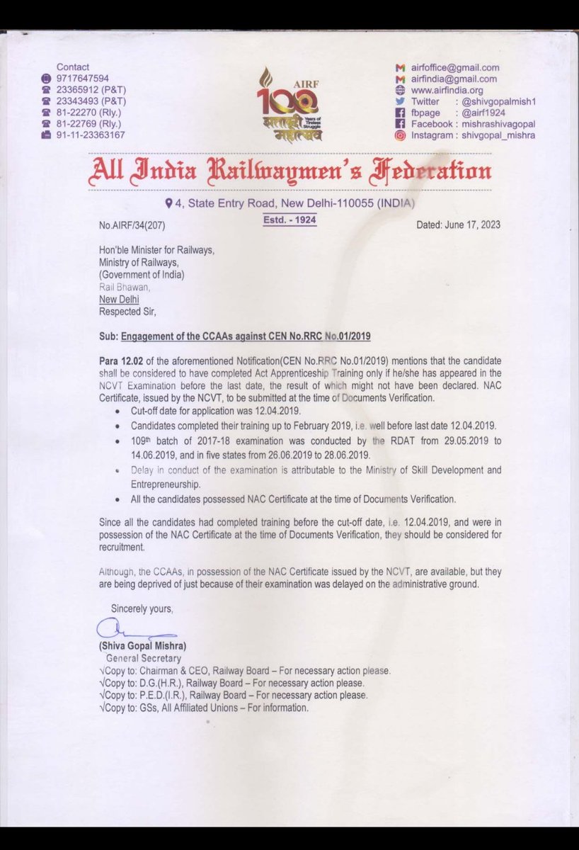 RohanKa24268911's tweet photo. We would like to congratulate our new #Chairman &amp; #CEO Smt Jaya Verma Sinha Madam. We believe that the CCAA 109 batch who are still waiting for their  joining in RRC 2019 recruitment will get justice under your leadership. @RailMinIndia @ShivaGopalMish1 
 #jayavermasinha https://t.co/seRYkNyG8J