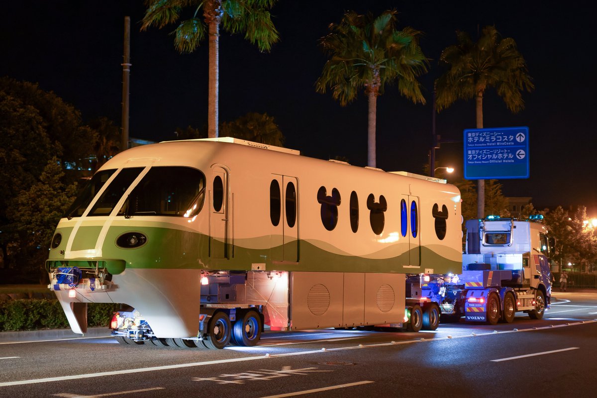 新車搬入陸送 ディズニーリゾートライン Type C 100形105編成(グリーン