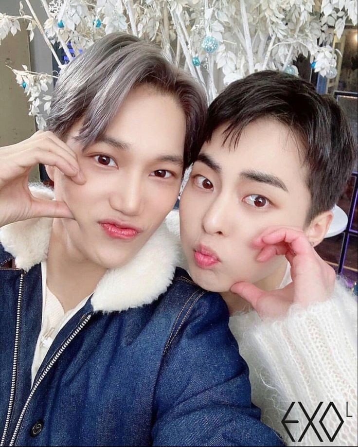 کیوتای من🥲😭

#KAI #XIUMIN #EXO <a href="/layzhang/">Lay Zhang</a>
<a href="/weareoneEXO/">EXO</a> <a href="/B_hundred_Hyun/">Baekhyun_EXO</a>