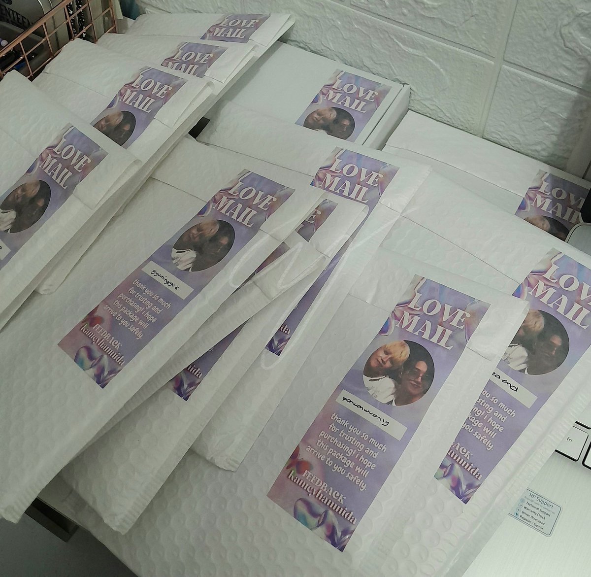 wtsyjh's tweet photo. #upcydates : late update - batch 3 is already packed. will be rescheduled for a pick up tomorrow since it's raining non stop here. will update again tomorrow once picked up ^^ https://t.co/fzwRhP98yi