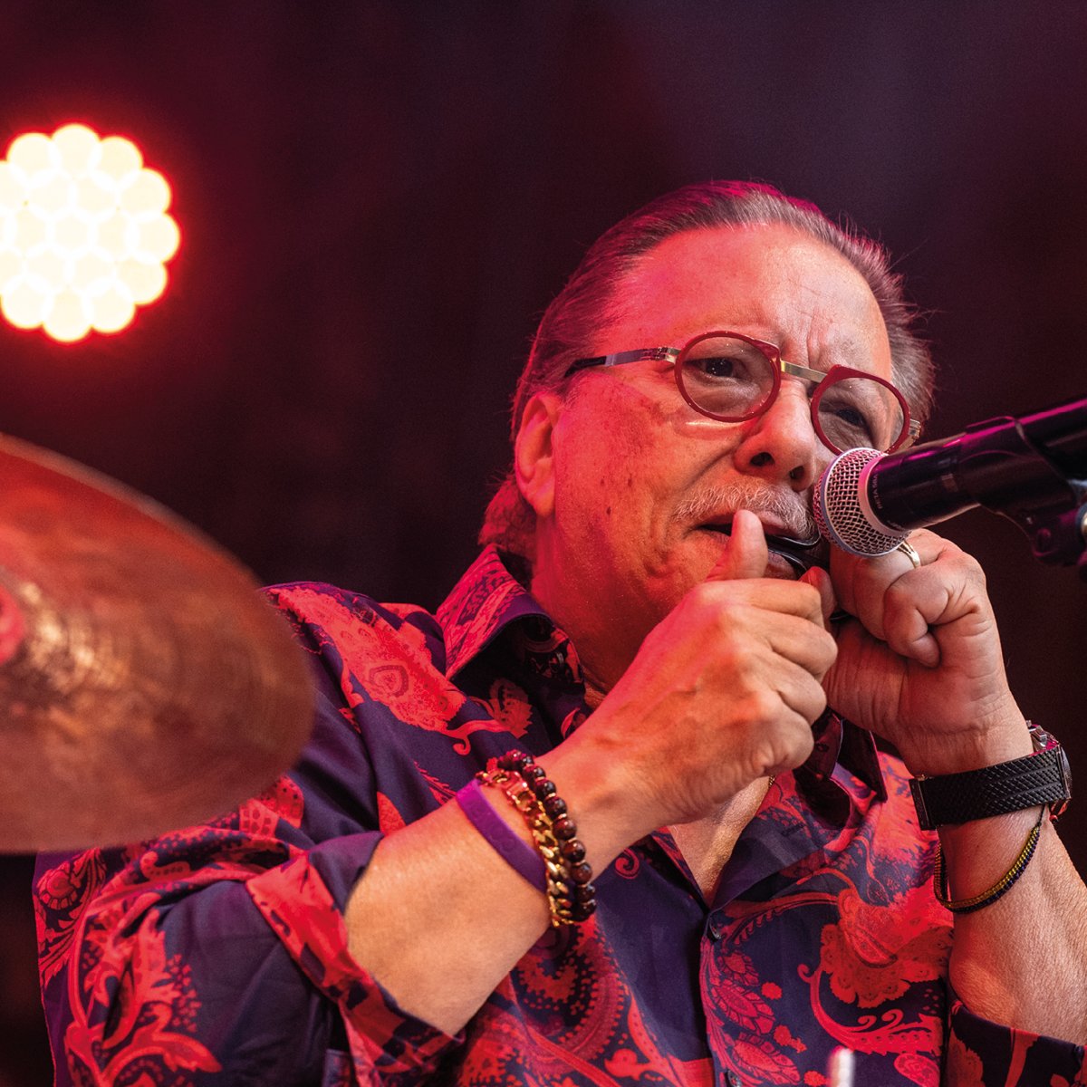Mit dem wunderbaren Arturo Sandoval war in diesem Jahr bei den jazzopen toller Jazz geboten.Kleiner Tipp: das Konzert könnt ihr euch immer noch bei ARTE Concert unter arte.tv/de/videos/RC-0… anschauen.
📷: Reiner Pfisterer
#arturosandoval #jazzopen #festival #music #concert #live
