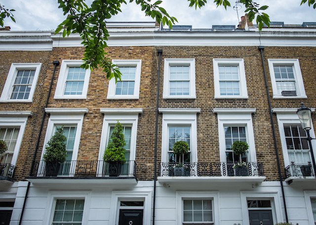 cadogantate's tweet image. If you are moving to Chelsea read our guide to suppliers in the area to find some local companies that will help put the finishing touches to your new home. cadogantate.com/en/moving-serv… #ExpatTips #RelocationExperts #LondonExpats