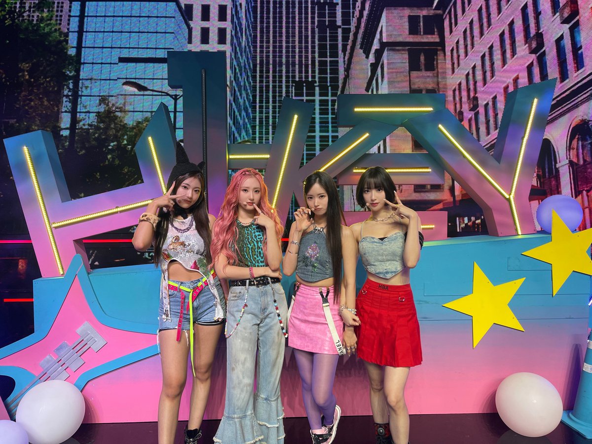 F42wXQJaMAARW3y?format=jpg&name=medium