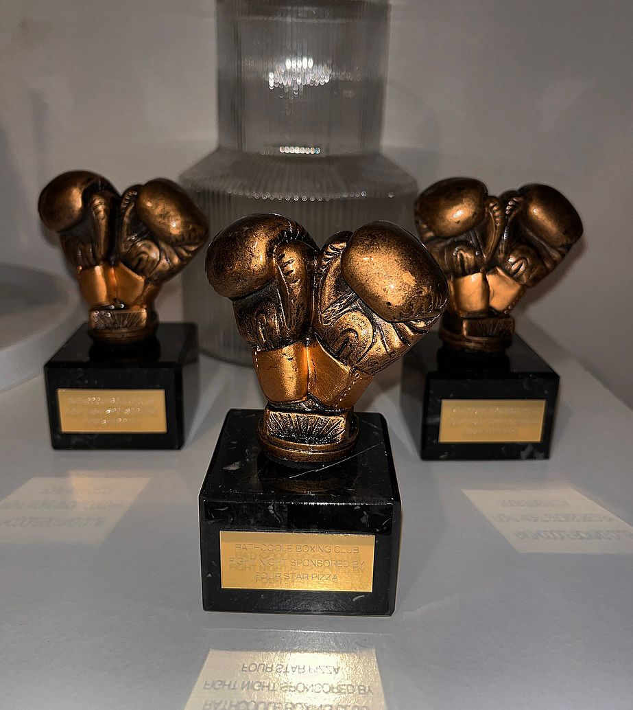 Glenthompo7's tweet image. Trophies have arrived for the Fight Night. Anyone looking tickets for the show please DM me.  Saturday 16th September The Standard - Nortel Social Club strickly over 18s unless fighting on the show Must be smartly dressed 🥊🎟