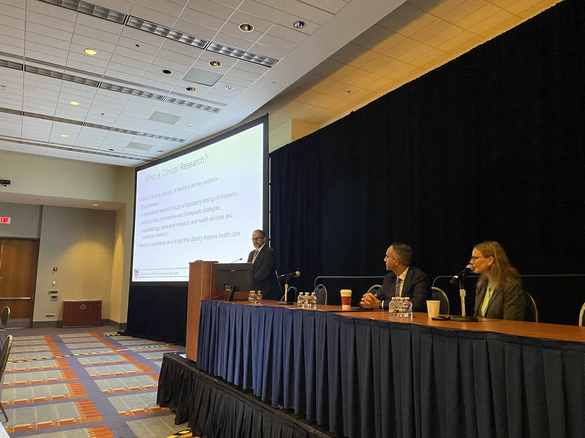 Kfarooqi's tweet photo. Join us in 152AB at this mornings’ #PRIISM session focused on #Qualityimprovement research!!
Dr. Anderson provides insight on his experience and tips on developing your project!!
@8thWCPCCS2023 #WCPCCS2023 @DrJenniferCo_Vu @AlsaiedTarek @SimoneJhaveriMD https://t.co/nChkeVMV8P
