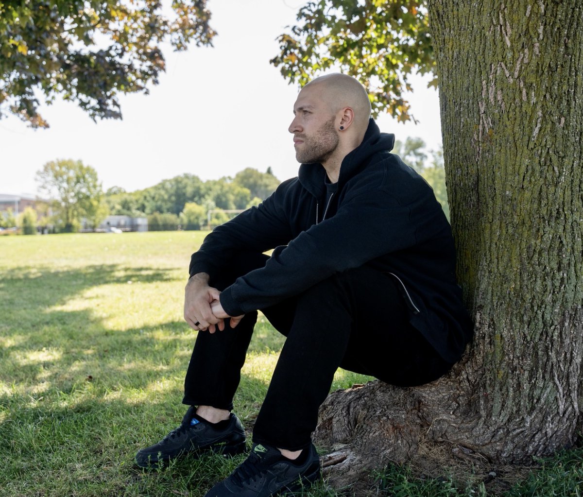 When to Leave Someone Behind...

In my relentless pursuit of success, I've come to realize this:

 Personal growth isn't just about evolving oneself. 

It's also about the company we keep, and the tough decisions we have to make along the way.

And sometimes, those tough